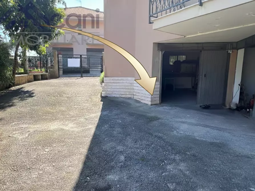 Immagine 21 di Appartamento in vendita  in VIA MOILAOSTRINI  a Pietra Ligure