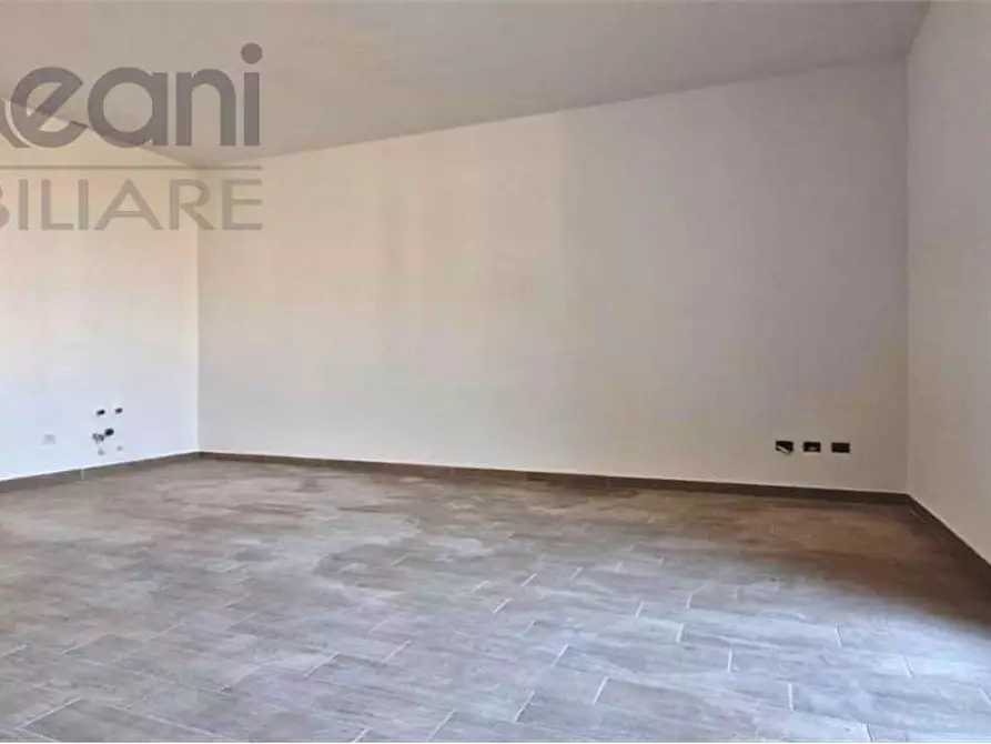 Immagine 4 di Appartamento in vendita  in Via Anna Frank a Landriano