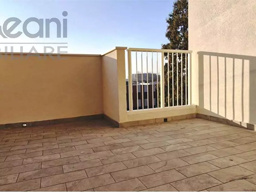 Immagine 4 di Quadrilocale in vendita  in Sporting Mirasole a Opera