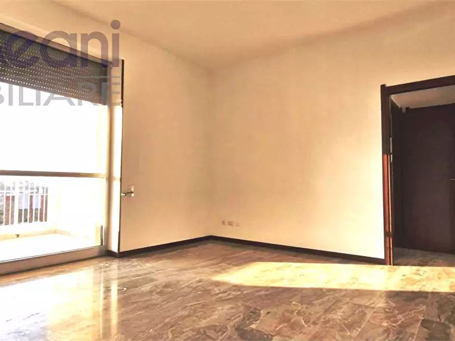 Immagine 2 di Quadrilocale in vendita  in Sporting Mirasole a Opera