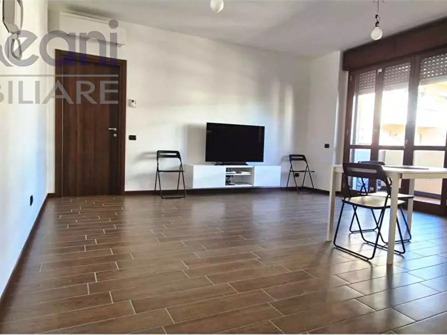 Immagine 4 di Appartamento in vendita  in via SEGRE a Opera