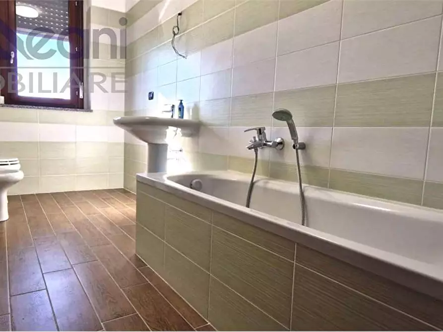 Immagine 25 di Appartamento in vendita  in via SEGRE a Opera