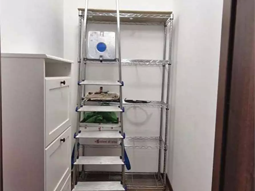 Immagine 28 di Appartamento in vendita  in via SEGRE a Opera