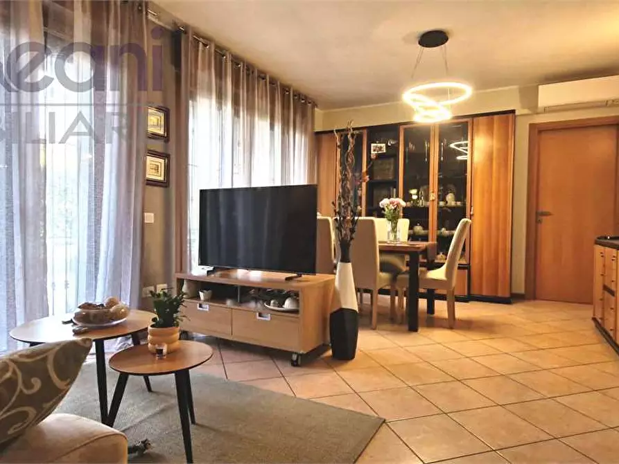 Immagine 7 di Appartamento in vendita  in VIA DON STURZO a Opera