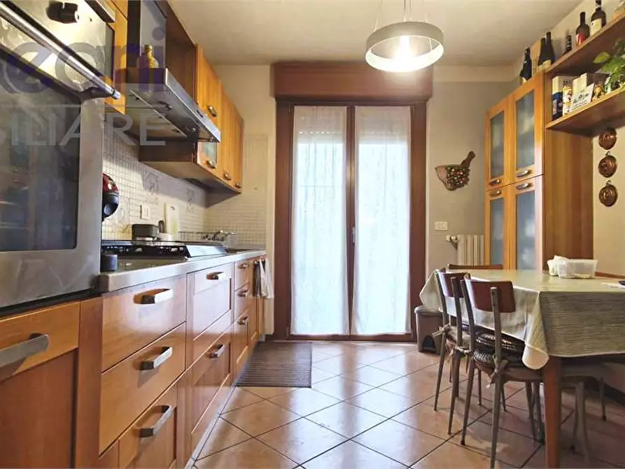 Immagine 8 di Appartamento in vendita  in VIA DON STURZO a Opera