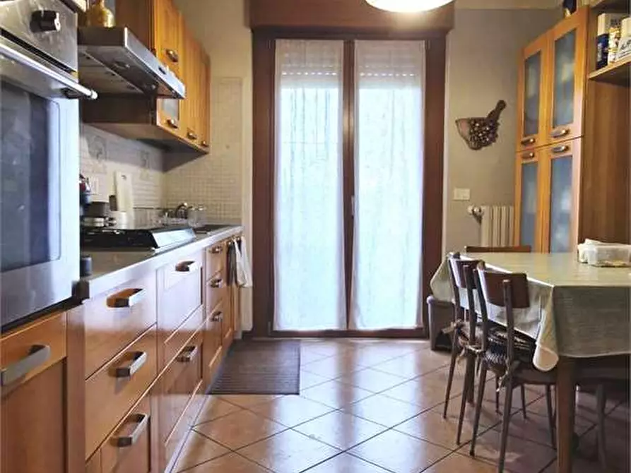 Immagine 9 di Appartamento in vendita  in VIA DON STURZO a Opera