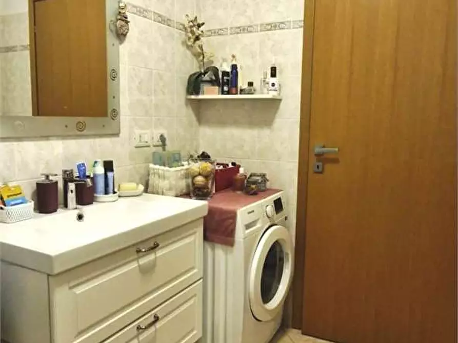 Immagine 17 di Appartamento in vendita  in VIA DON STURZO a Opera