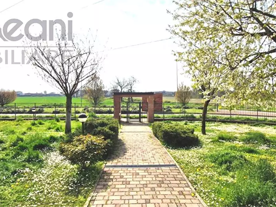 Immagine 43 di Appartamento in vendita  in VIA DON STURZO a Opera