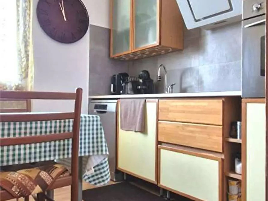 Immagine 11 di Appartamento in vendita  in Via Cristina di Belgioioso a Locate Di Triulzi