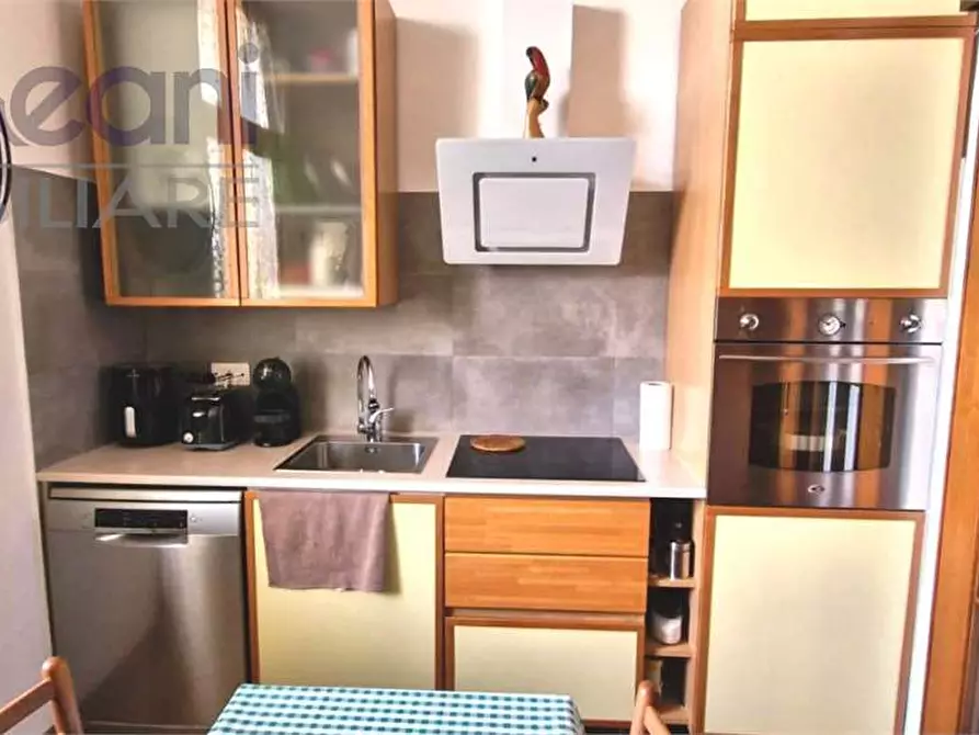 Immagine 13 di Appartamento in vendita  in Via Cristina di Belgioioso a Locate Di Triulzi