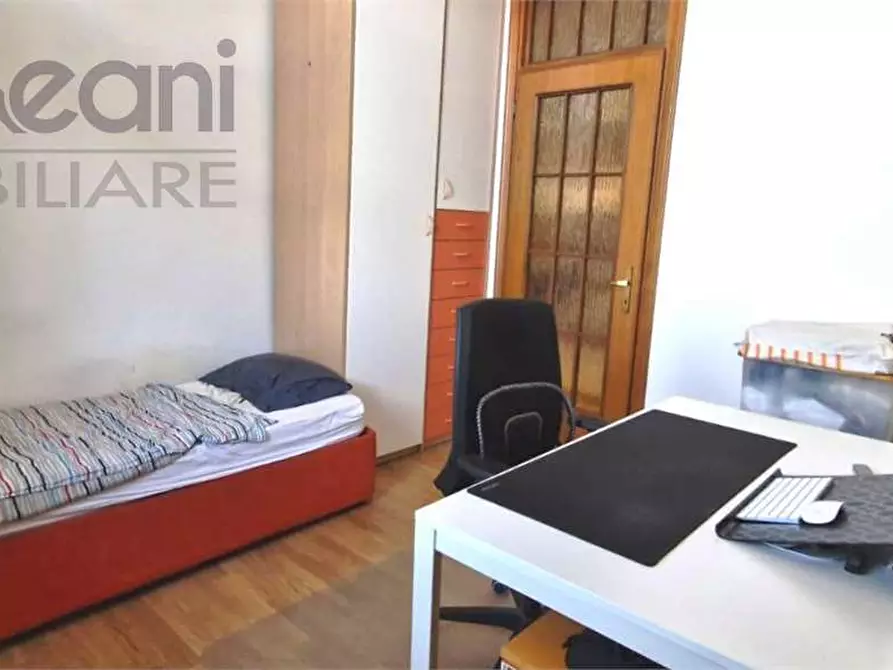 Immagine 30 di Appartamento in vendita  in Via Cristina di Belgioioso a Locate Di Triulzi