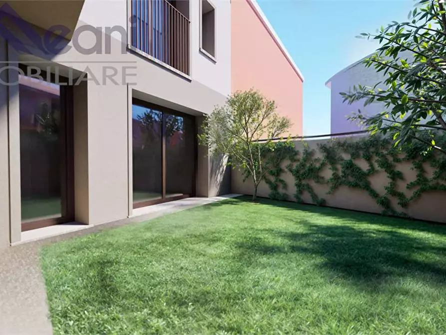 Immagine 18 di Stabile in vendita  in via Ripamonti a Milano