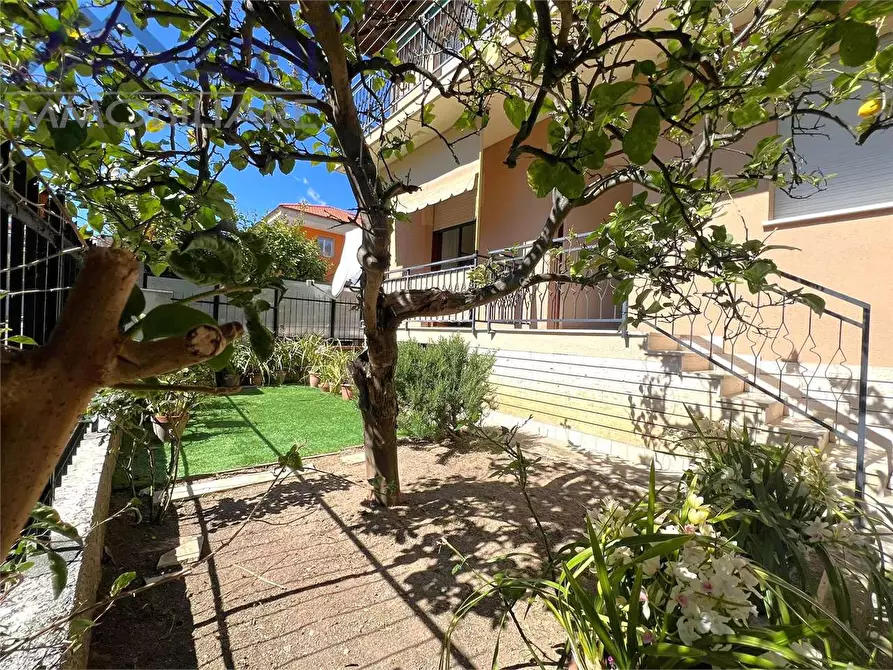 Immagine 4 di Appartamento in vendita  in VIA MOILASTRINI  a Pietra Ligure