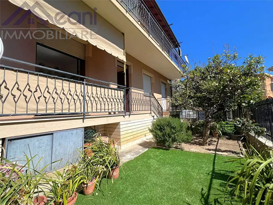 Immagine 3 di Appartamento in vendita  in VIA MOILASTRINI  a Pietra Ligure