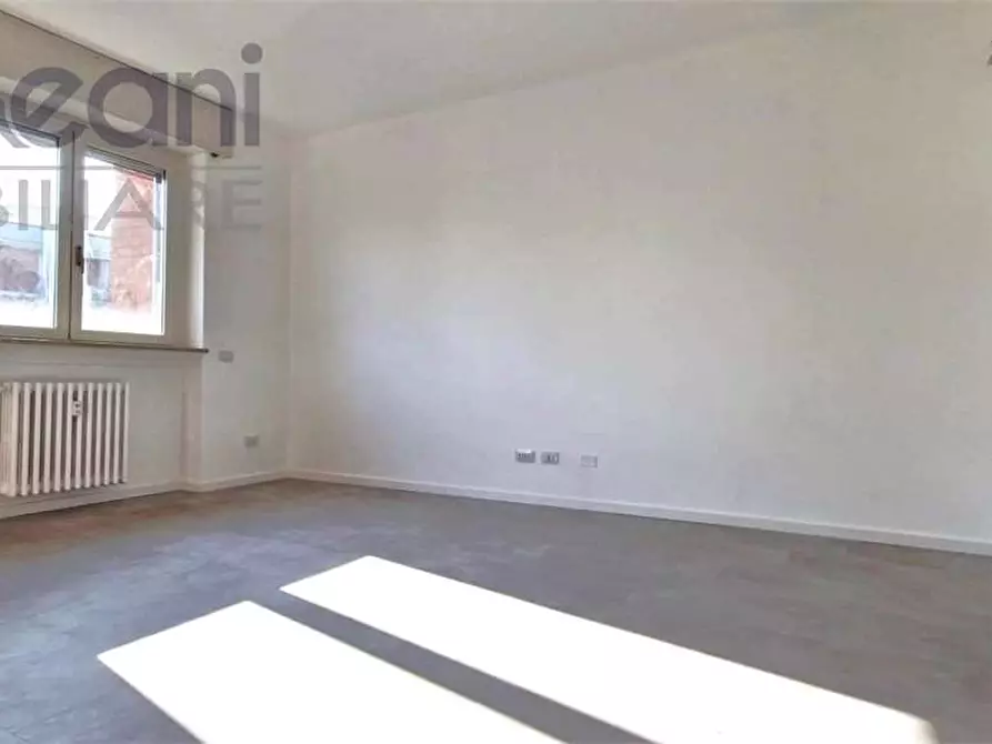 Immagine 2 di Appartamento in vendita  in VIA GRAMSCI a Opera