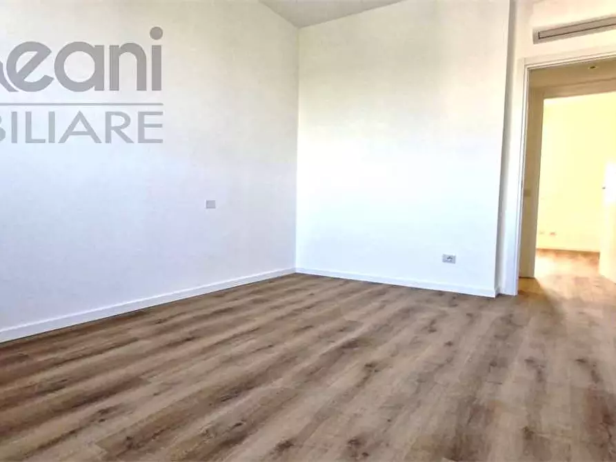 Immagine 15 di Appartamento in vendita  in VIA GRAMSCI a Opera