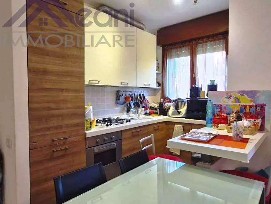 Immagine 4 di Appartamento in vendita  in Via Golgi a Opera