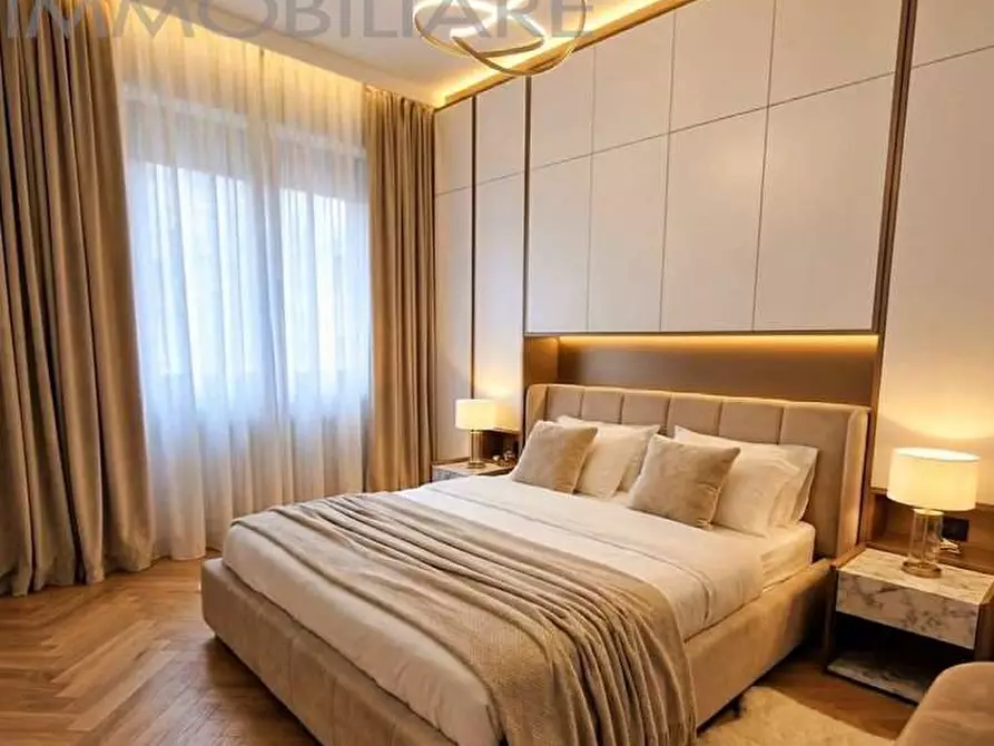 Immagine 15 di Appartamento in vendita  in Via Messina a Milano