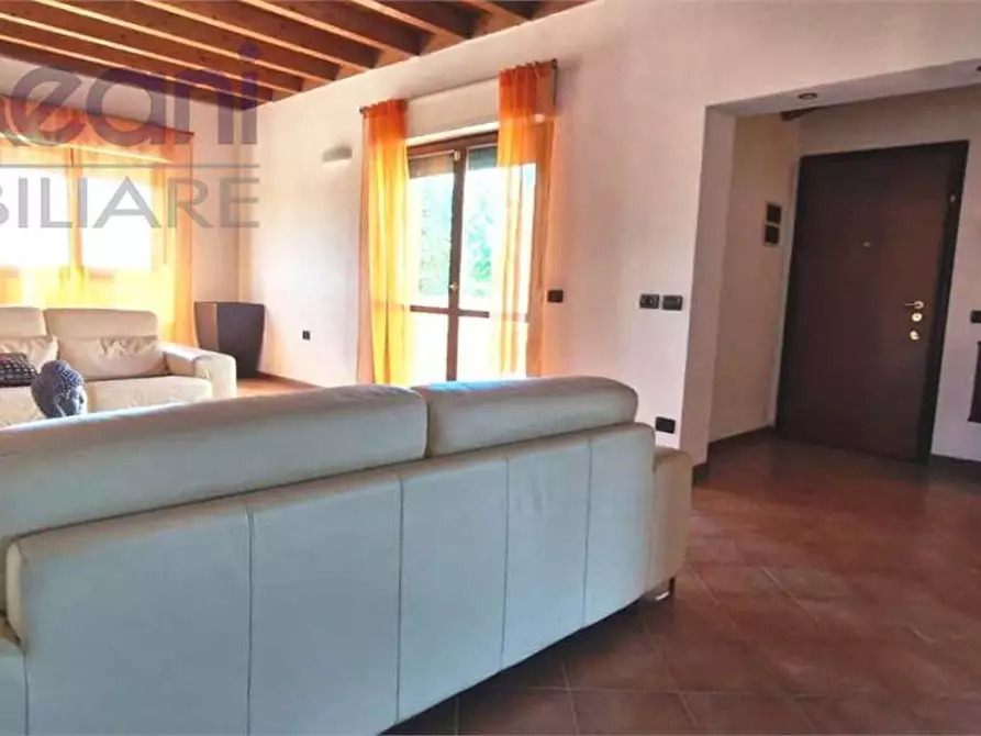 Immagine 3 di Appartamento in vendita  in Via Carlo Azeglio Ciampi a Landriano