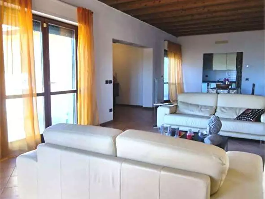 Immagine 7 di Appartamento in vendita  in Via Carlo Azeglio Ciampi a Landriano