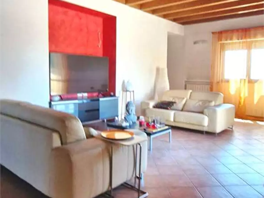 Immagine 19 di Appartamento in vendita  in Via Carlo Azeglio Ciampi a Landriano