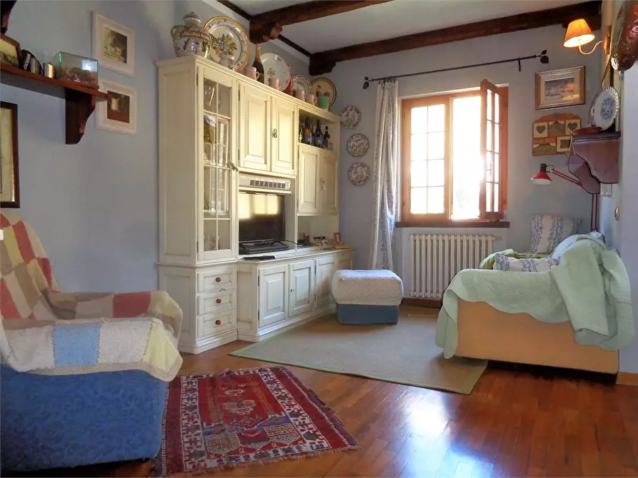 Immagine 1 di Appartamento in vendita  in Viale Piaggio a Ormea
