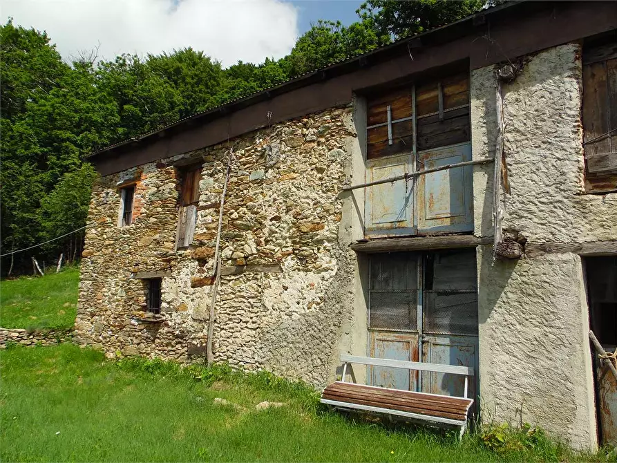 Immagine 2 di Rustico / casale in vendita  in Frazione Cappello a Garessio