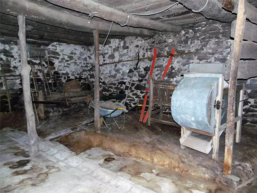 Immagine 15 di Rustico / casale in vendita  in Frazione Cappello a Garessio