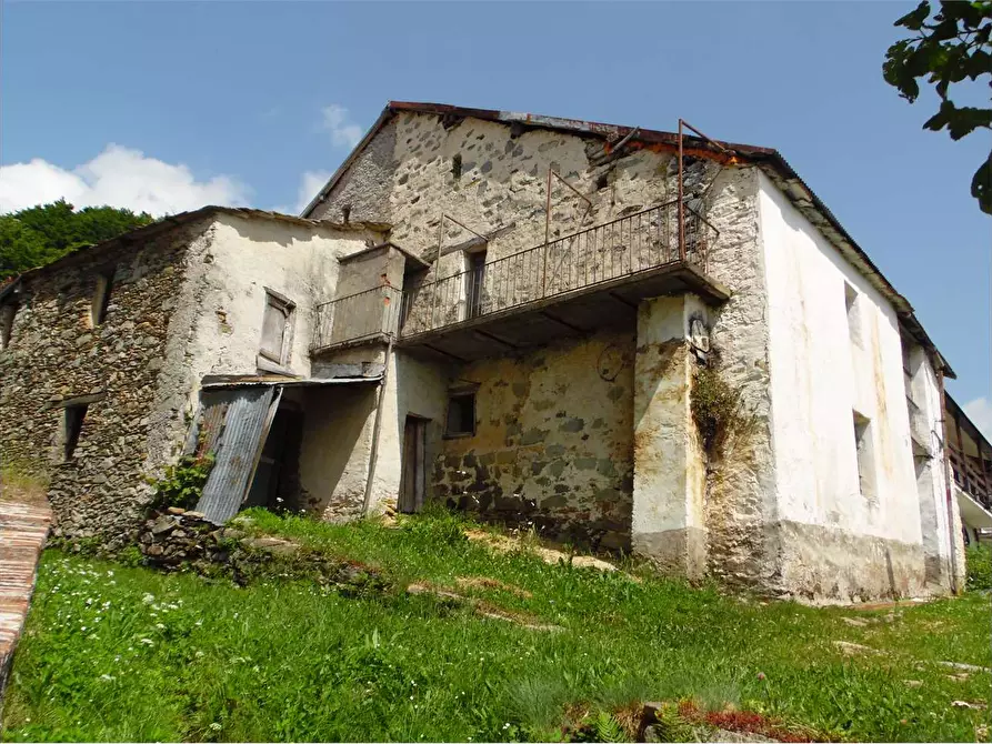 Immagine 1 di Rustico / casale in vendita  in Frazione Cappello a Garessio
