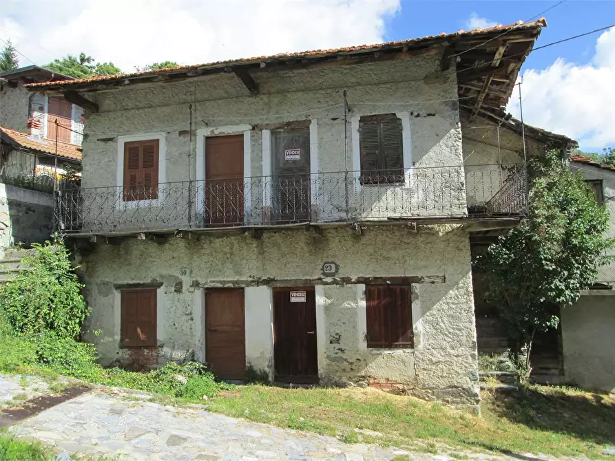 Immagine 1 di Casa indipendente in vendita  in Frazione Chioraira 29-30 a Ormea