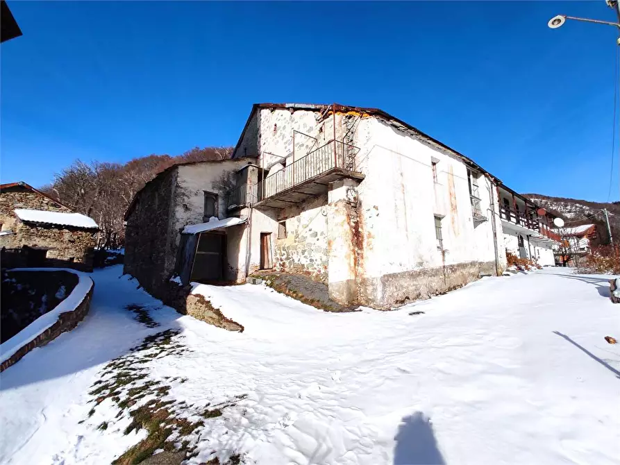 Immagine 1 di Rustico / casale in vendita  in Frazione Cappello a Garessio