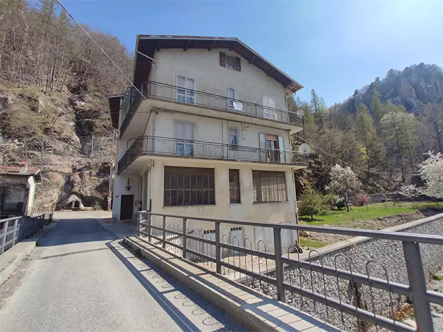 Immagine 36 di Appartamento in vendita  in Via San Bernardino 2 a Ormea