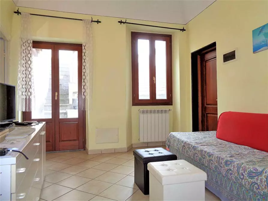 Immagine 1 di Appartamento in vendita  in Via Ramella Frazione Borgoratto 10 a Lucinasco