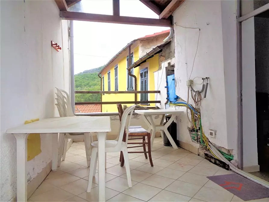 Immagine 1 di Appartamento in vendita  in Via Ramella Frazione Borgoratto 10 a Lucinasco