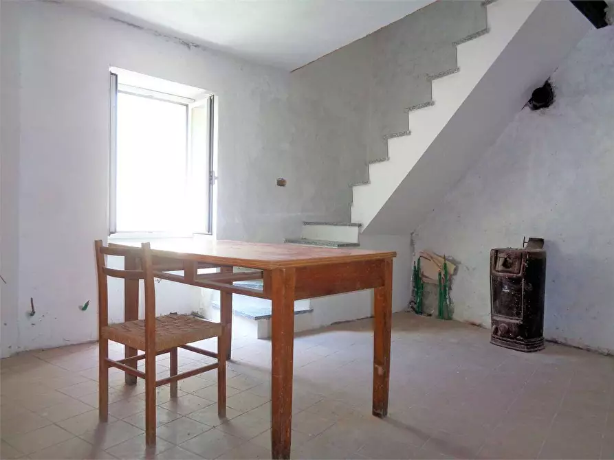 Immagine 16 di Appartamento in vendita  in Via Aleramo 17 a Ormea