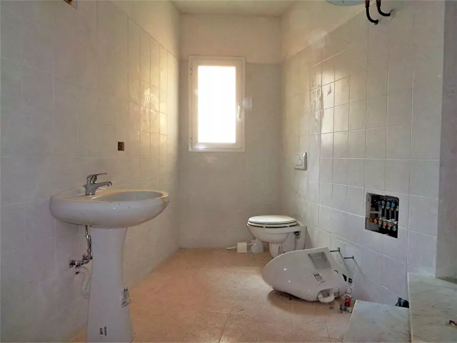 Immagine 11 di Appartamento in vendita  in Via Aleramo 17 a Ormea