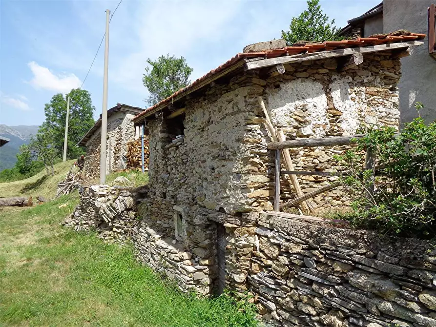 Immagine 35 di Rustico / casale in vendita  in Località Calcagnea a Ormea