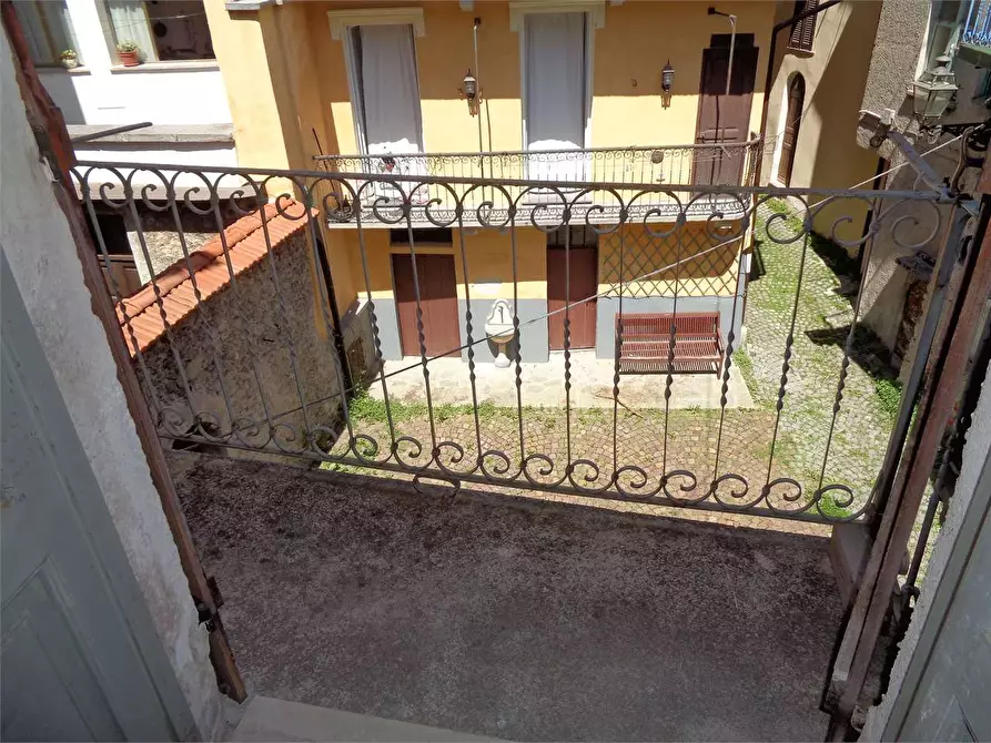 Immagine 21 di Casa indipendente in vendita  in Vicolo del Cortile 16 a Ormea