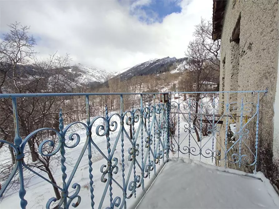 Immagine 2 di Appartamento in vendita  in Frazione Chionea a Ormea