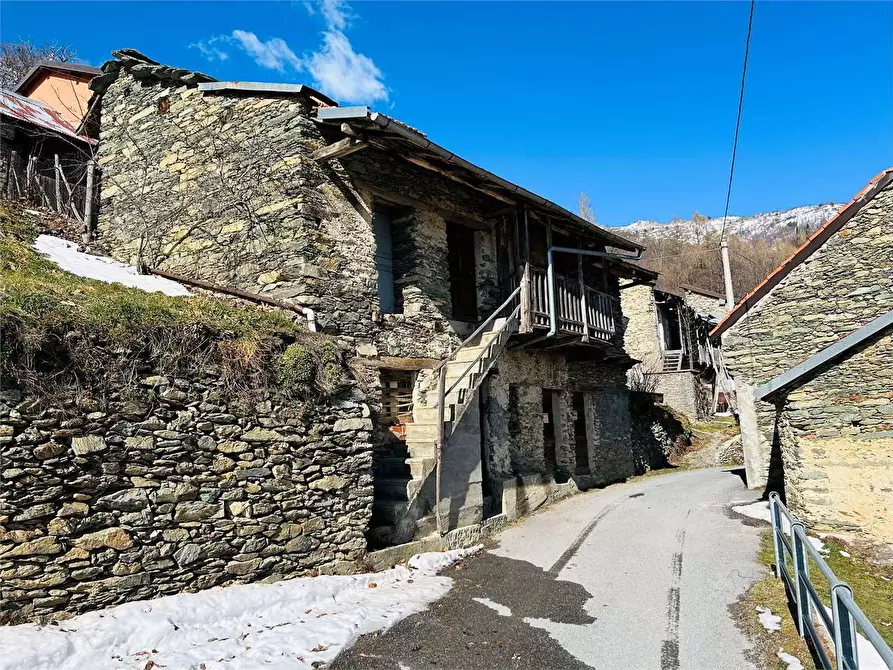 Immagine 1 di Rustico / casale in vendita  in Frazione Chioraira a Ormea