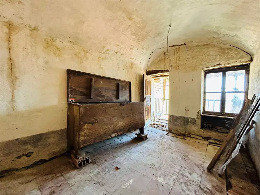 Immagine 12 di Rustico / casale in vendita  in Frazione Chioraira a Ormea