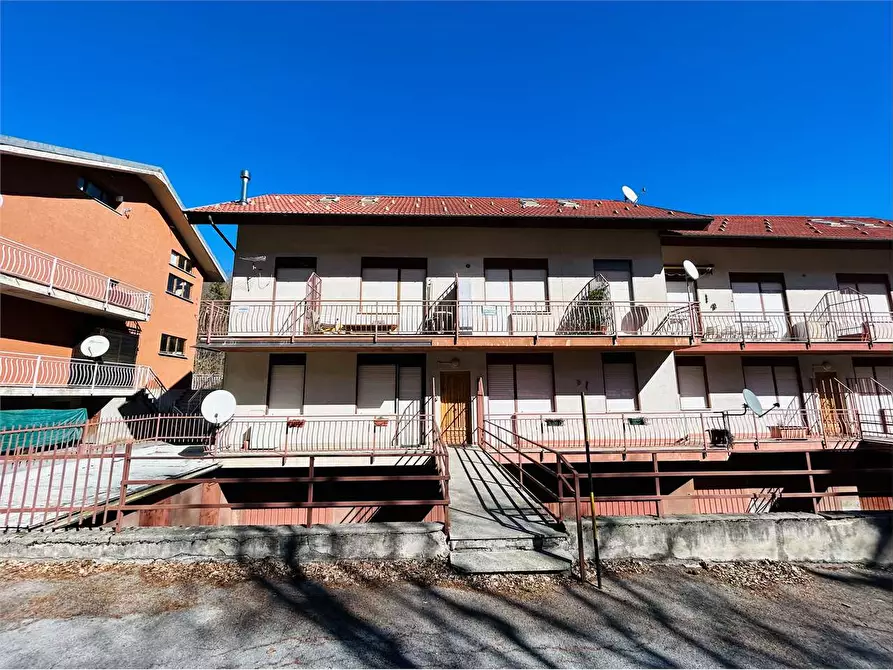 Immagine 2 di Appartamento in vendita  in Via Valcasotto 108 a Garessio