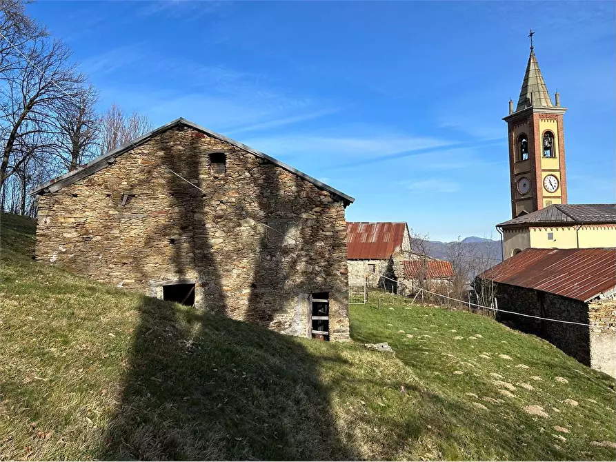 Immagine 12 di Rustico / casale in vendita  in Frazione Cappello a Garessio