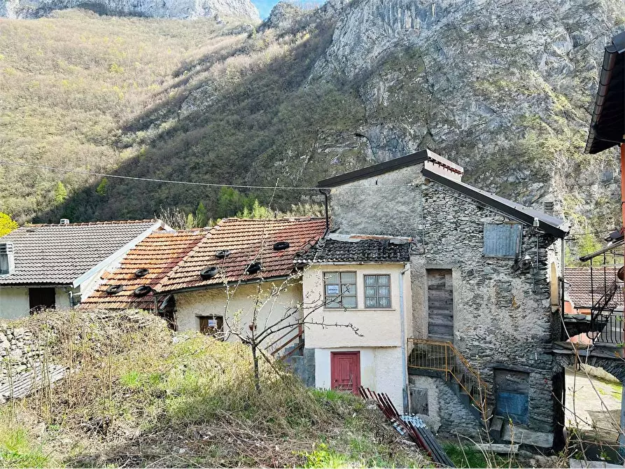 Immagine 1 di Rustico / casale in vendita  in Frazione Ponte Soprano a Ormea