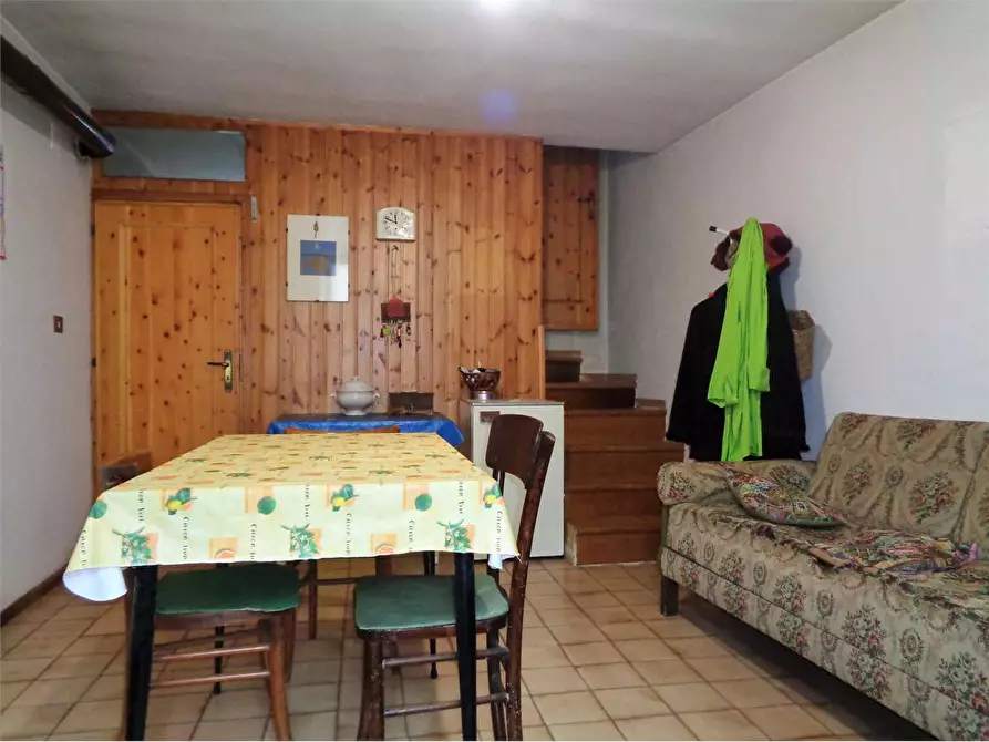 Immagine 15 di Stabile in vendita  in Via Vittorio Emanuele  90 a Garessio