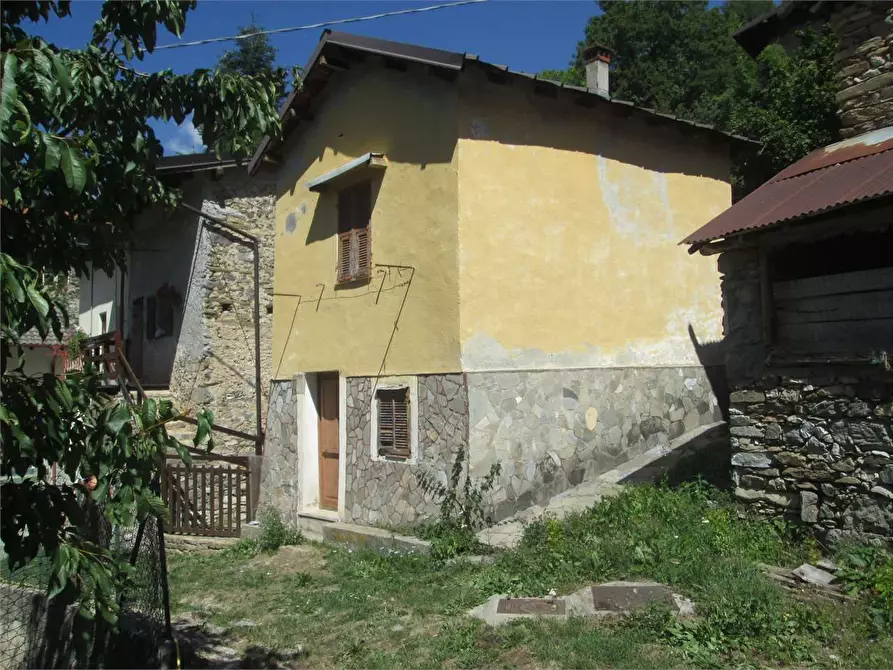 Immagine 1 di Rustico / casale in vendita  in Frazione Bossi a Ormea