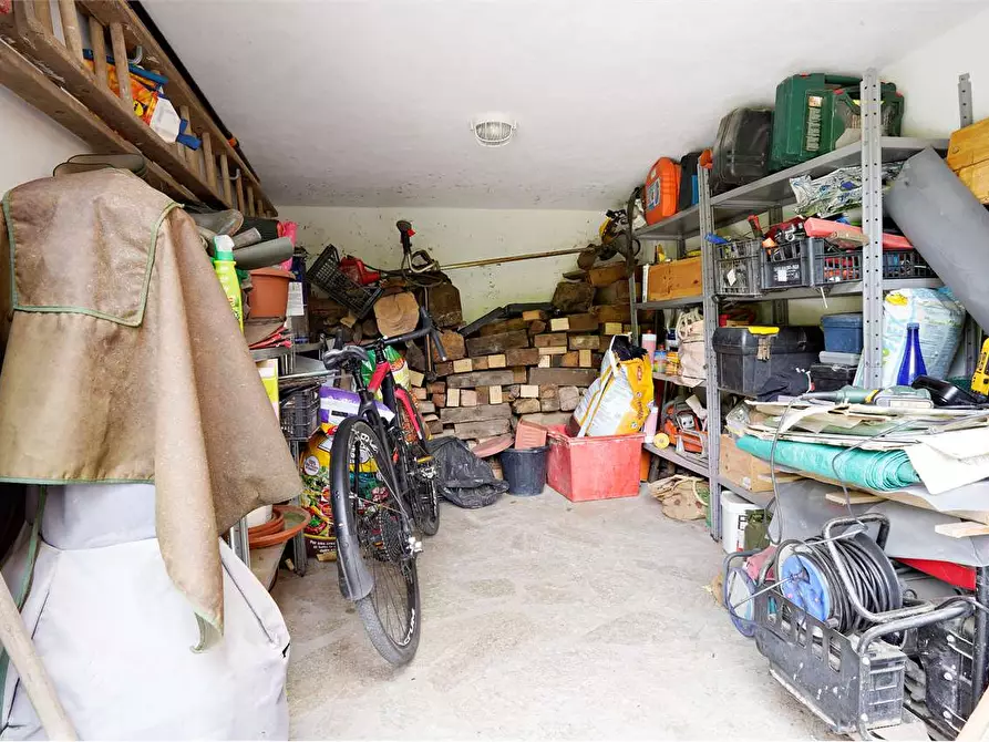 Immagine 47 di Villa in vendita  in Via Montegrappa 5 a Armo