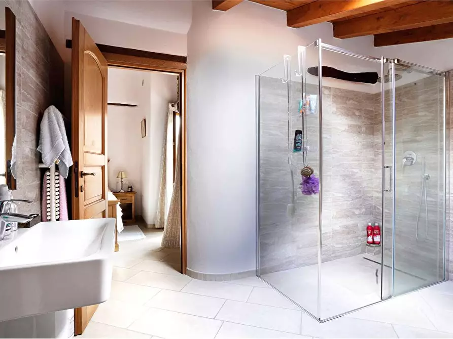 Immagine 32 di Villa in vendita  in Via Montegrappa 5 a Armo