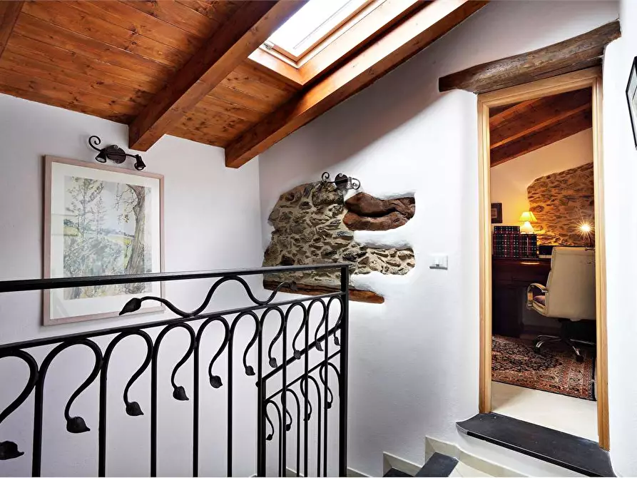 Immagine 25 di Villa in vendita  in Via Montegrappa 5 a Armo