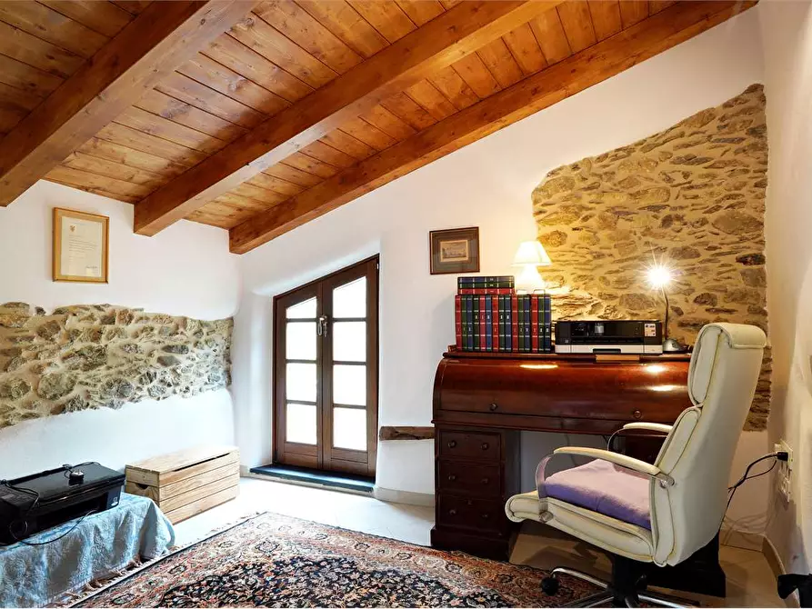 Immagine 28 di Villa in vendita  in Via Montegrappa 5 a Armo